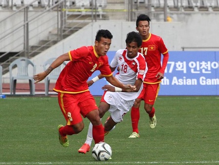 Bóng đá nam Việt Nam ở tầm nào so với Thái Lan