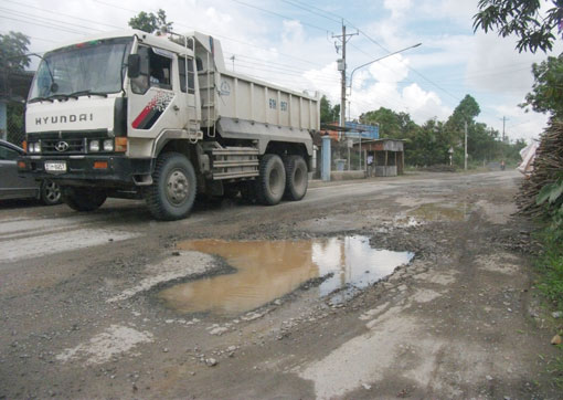 Xử phạt 343 xe quá tải, quá khổ