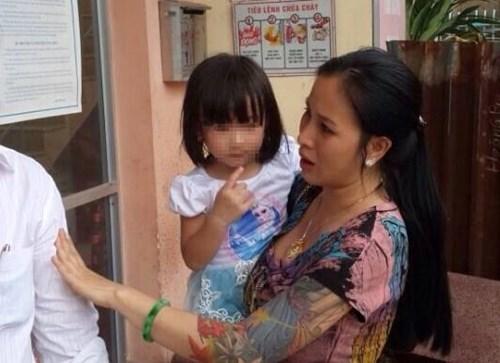 Giải cứu nhanh em bé bị người giúp việc bắt cóc để tống tiền