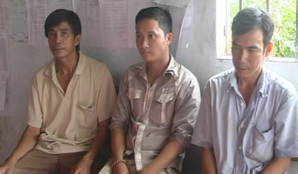 Điều tra làm rõ nghi vấn 4 đối tượng cân heo gian lận