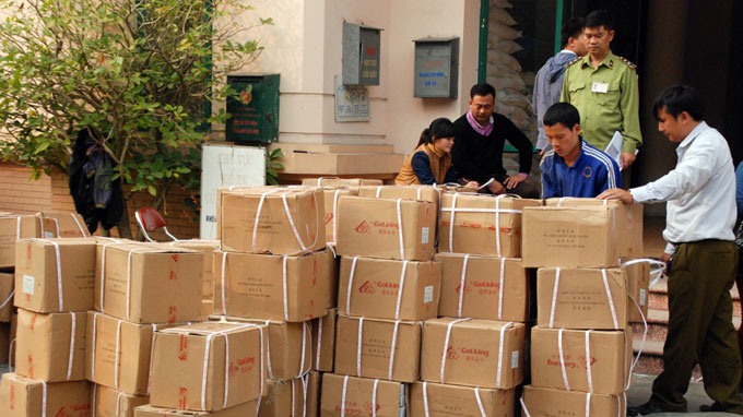 Bắt quả tang vụ vận chuyển số lượng lớn đường cát và bột ngọt không hóa đơn chứng từ