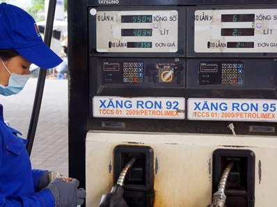 Quỹ bình ổn giá xăng dầu còn dư gần 2 300 tỷ đồng