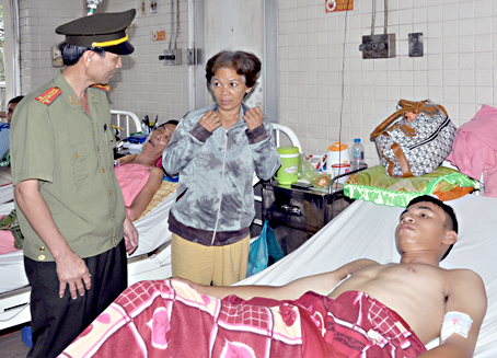 Khích lệ người dân phòng, chống tội phạm