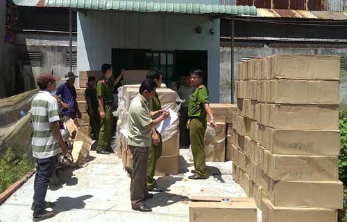 Núp bóng doanh nghiệp, làm ăn phi pháp