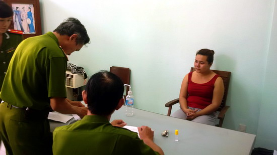 Nữ DJ kiêm mua bán ma túy