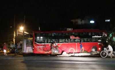 2 xe giường nằm gây tai nạn giao thông