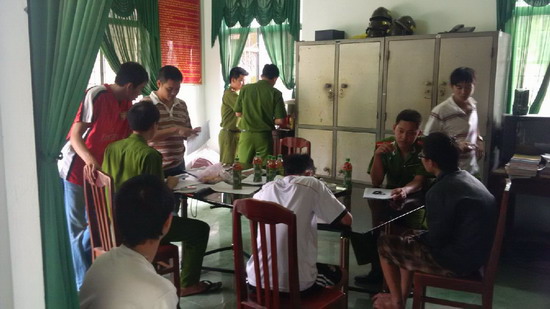 Cảnh sát cơ động bắt băng trộm xe máy