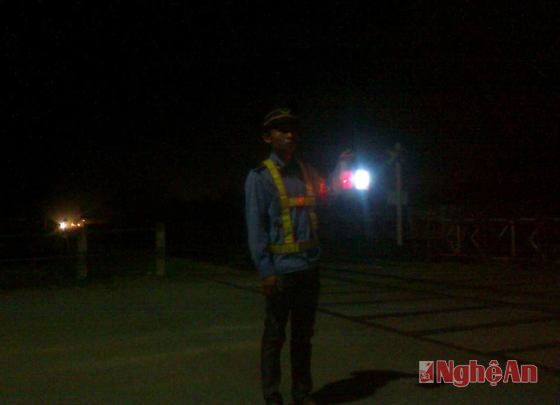 Hành hung nhân viên gác chắn đường sắt tại Nghi Lộc