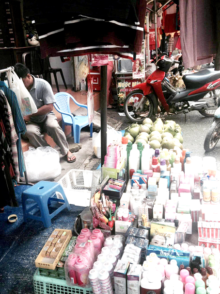 Cẩn trọng với mỹ phẩm không rõ nguồn gốc