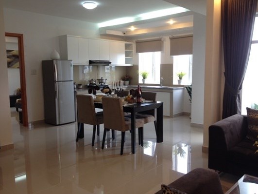 Nhà đất còn xuống giá nữa