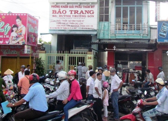 Vợ sáng tác vụ cướp vì sợ chồng rầy chuyện tiền nong