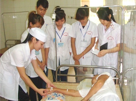 Các trường Y - Dược giữ nguyên khối thi truyền thống