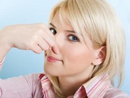 10 mẹo xử lý nhanh cơn nấc cụt