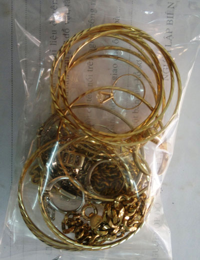 Kẻ trộm 22 chỉ vàng là cháu ngoại