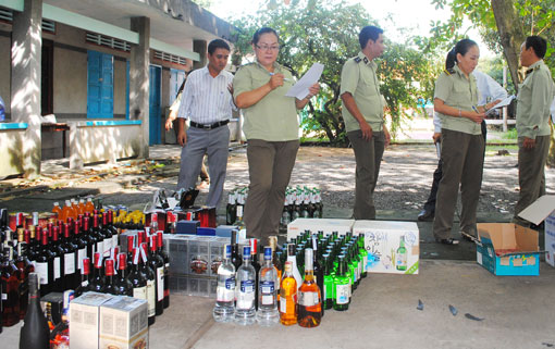 Tập trung kiểm tra tình hình sản xuất kinh doanh hàng hóa dịp cuối năm