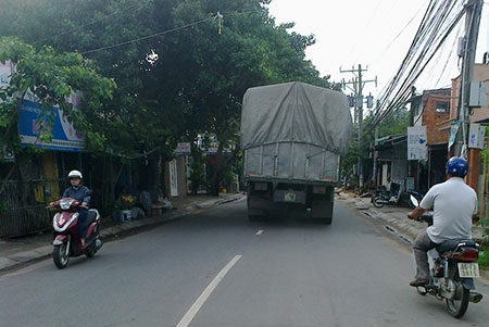 Đi đường vòng né trạm cân