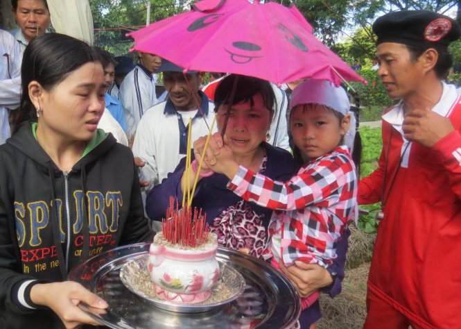 Vụ sản phụ bị xe trộn bê tông cán chết Nỗi đau chồng chất