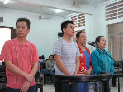 Cho mượn nhà để… đánh bạc