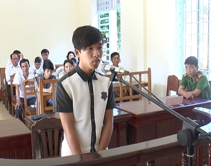 Xét xử vụ án cưỡng đoạt tài sản học sinh