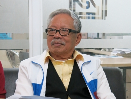 Cụ ông 81 tuổi đăng ký thi cao học