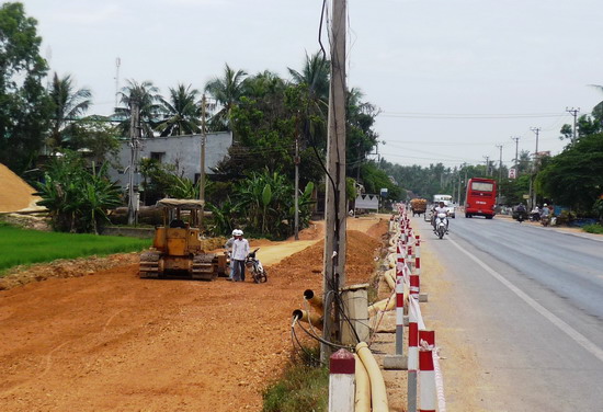 Công tác đền bù, giải phóng mặt bằng quốc lộ 1 Cơ bản hoàn thành bàn giao mặt bằng sạch