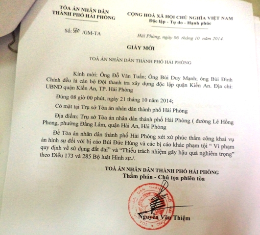 Toà gửi giấy mời thay giấy triệu tập