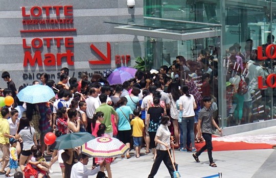 Kỷ niệm 35 năm thành lập, Lotte Mart giảm giá cực sốc