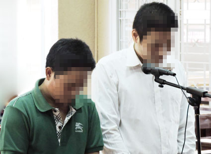 Trộm xe máy lấy tiền về quê thăm con