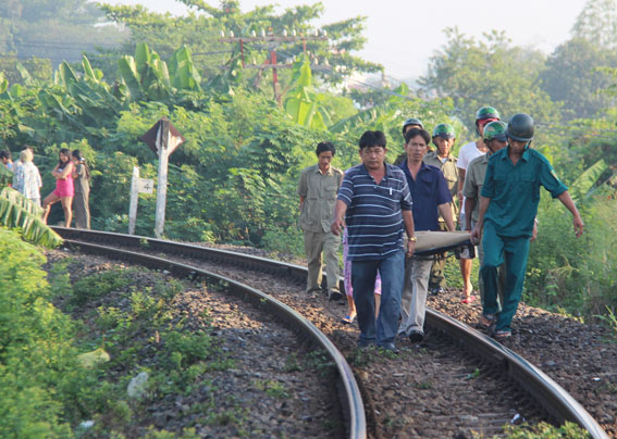 Xác minh danh tính một phụ nữ chết do tai nạn tàu hỏa