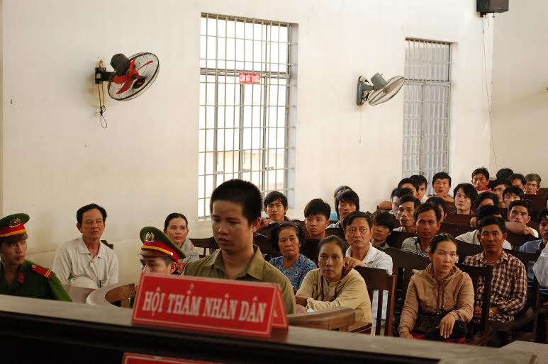 Lãnh án 7 năm tù vì tự xử nhóm đua xe