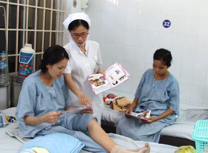 Kế hoạch hóa gia đình không phải việc riêng của chị em