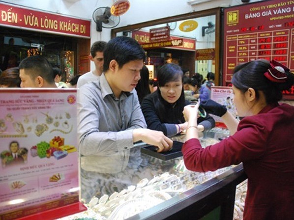 Vàng SJC đã giảm xuống dưới ngưỡng 35,40 triệu đồng mỗi lượng