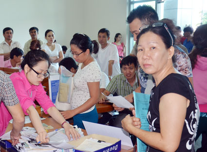 Sử dụng giấy phép lái xe cũ có bị phạt