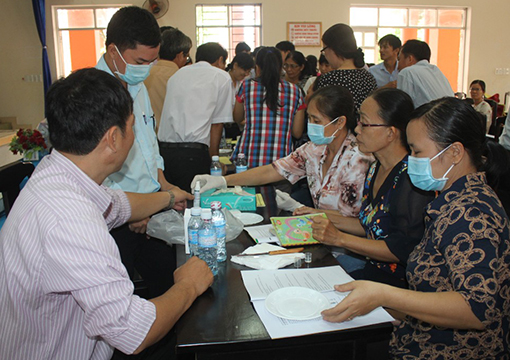 Hơn 100 cán bộ tập huấn kỹ thuật kiểm tra nhanh an toàn thực phẩm