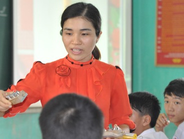 Một tiến sĩ đề xuất bỏ thi giáo viên giỏi