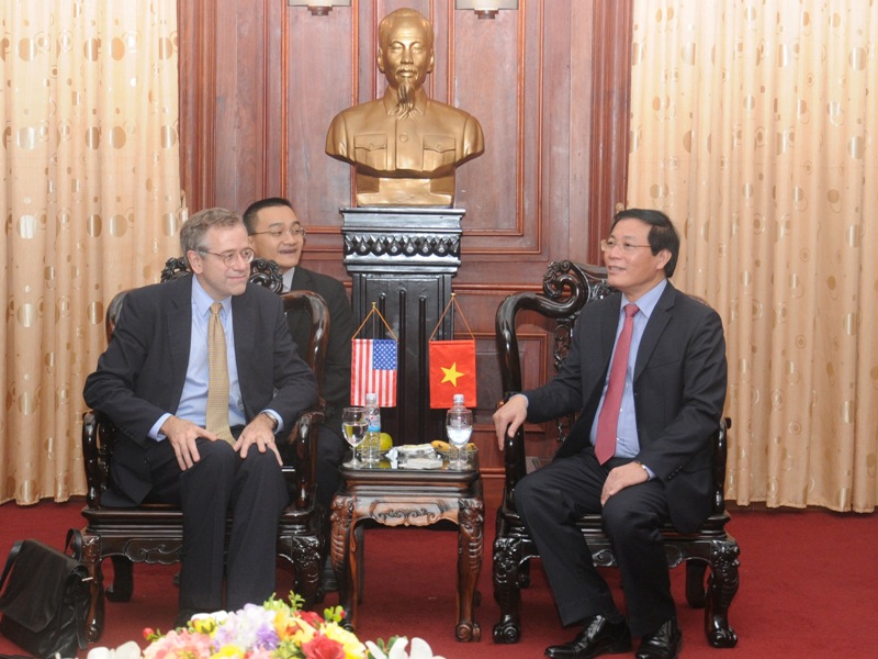 Lãnh đạo VKSNDTC tiếp Đoàn đại biểu Bộ Tư pháp Hoa Kỳ