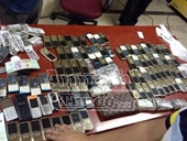 Buôn lậu điện thoại số lượng lớn, chủ cửa hàng Gia Vũ Mobile bị bắt