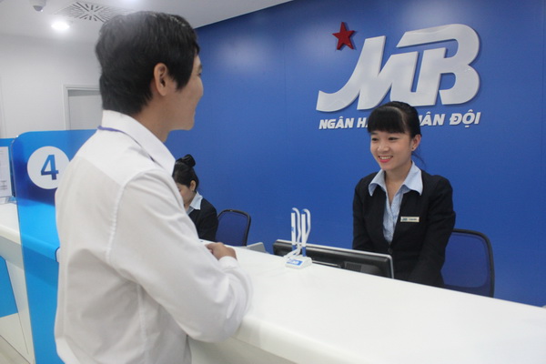 Gửi tiền vào ngân hàng nào lãi suất cao nhất