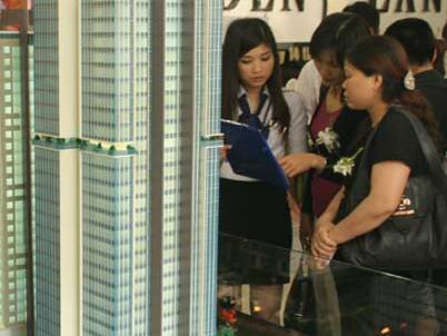 Tháo hàng cuối năm, căn hộ đua khuyến mãi