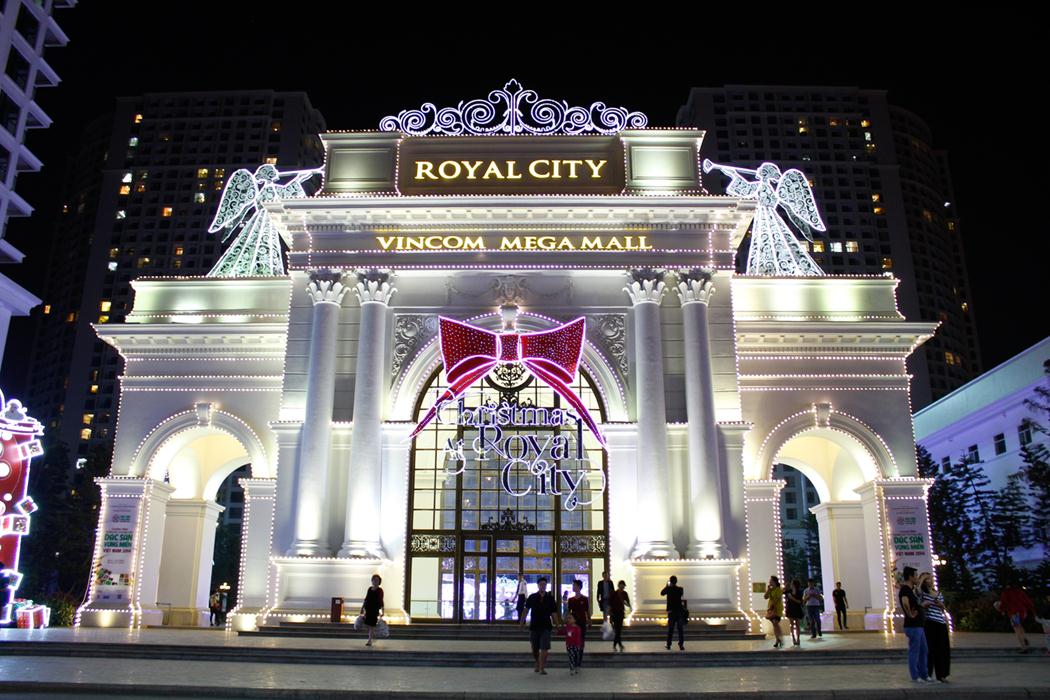 VMM Royal City như một hoàng cung rực rỡ