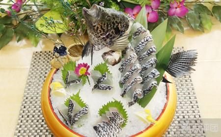 Ăn nhiều hải sản sống, coi chừng viêm gan