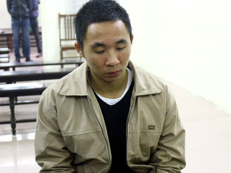 Hà Nội Gã trai 3 lần hại đời bé gái hàng xóm