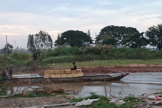 Buôn lậu nóng biên giới Tây Nam Hàng lậu vào mùa