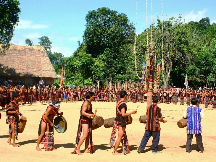 Di sản lạ lùng của đồng bào Ca Dong