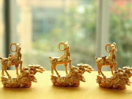 Quà tặng mạ vàng cho Tết Ất Mùi
