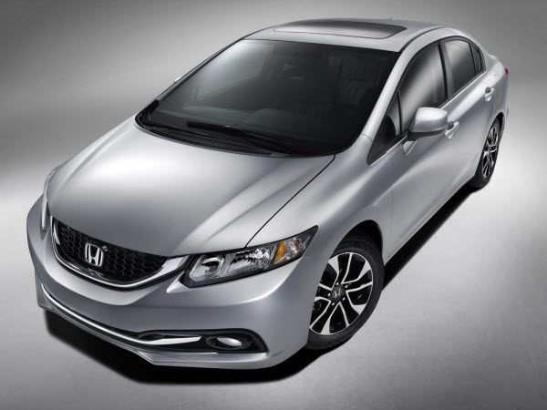 Honda Civic 2013 là một trong những mẫu ô tô giá rẻ, chất lượng tốt cho nhân viên văn phòng. Ảnh minh họa