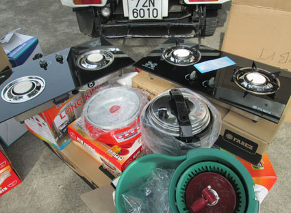 Cảnh giác với chiêu bán hàng kèm quà tặng