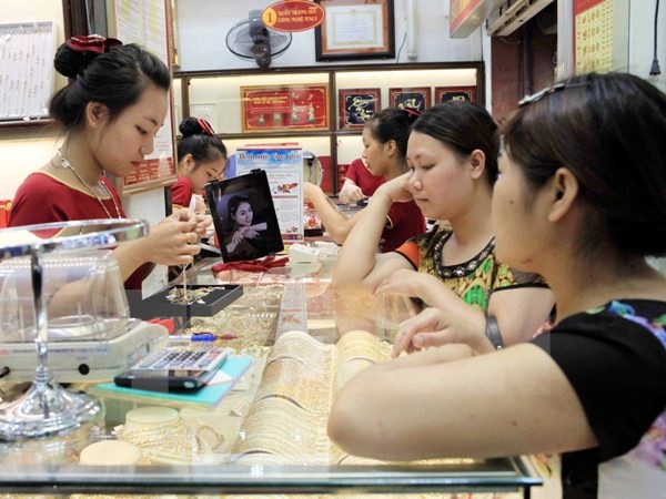 Giá vàng SJC tăng nhẹ, giao dịch gần ngưỡng 35,30 triệu đồng