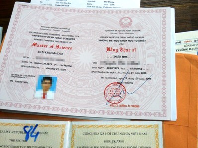 Bằng tiến sĩ giá 9 triệu rao bán khắp cả nước