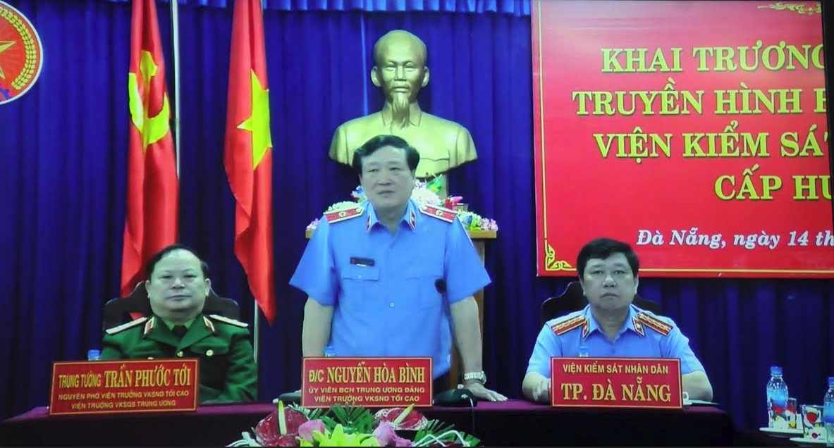 Viện trưởng VKSNDTC Nguyễn Hòa Bình phát biểu tại buổi lễ 